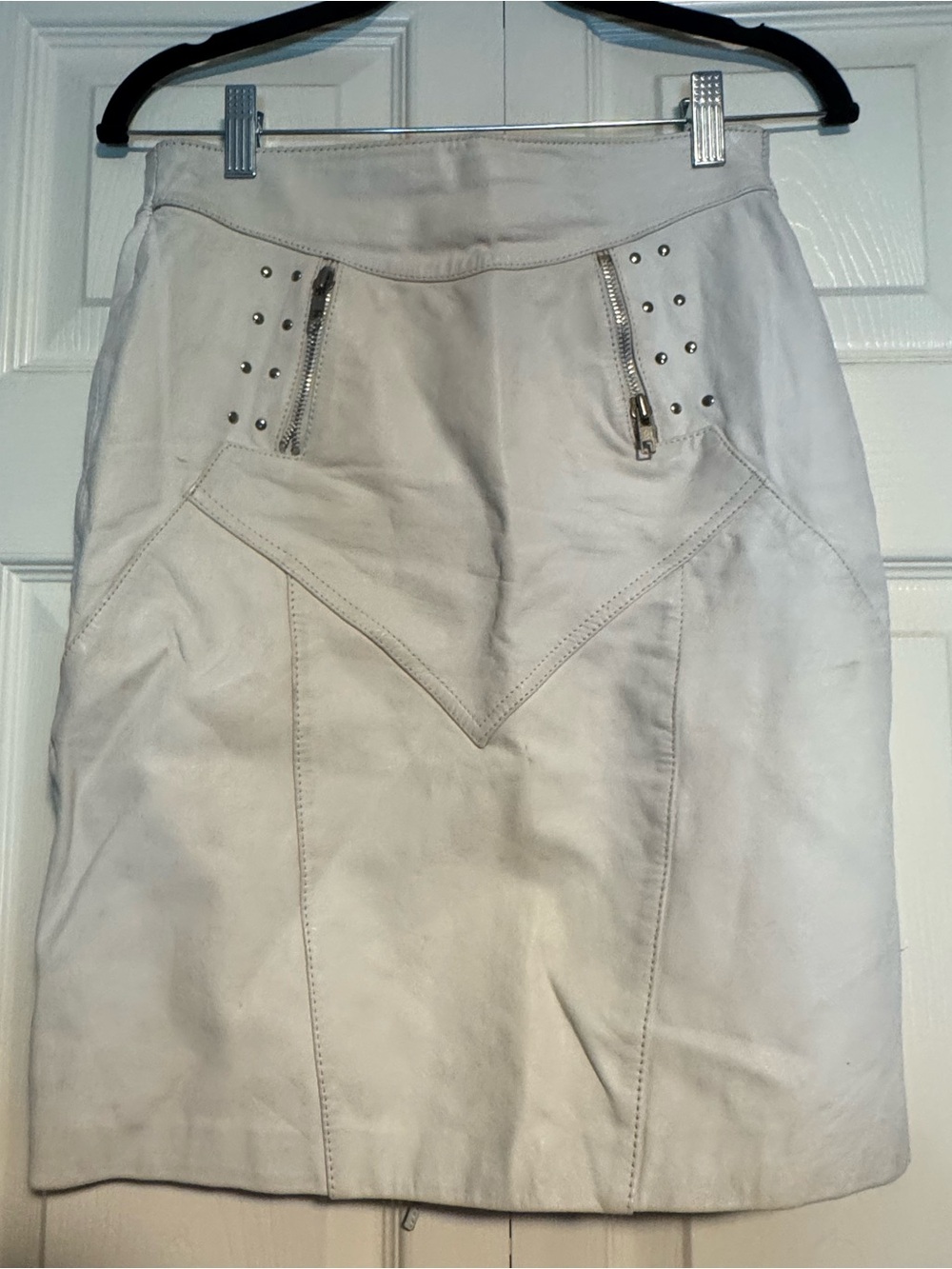 White Leather Pencil Skirt with Stud & Zip Detail
